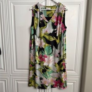 Laura Petites Size 14 Sleeveless Midi Shift Dress V-Neck Black w/Floral Pattern